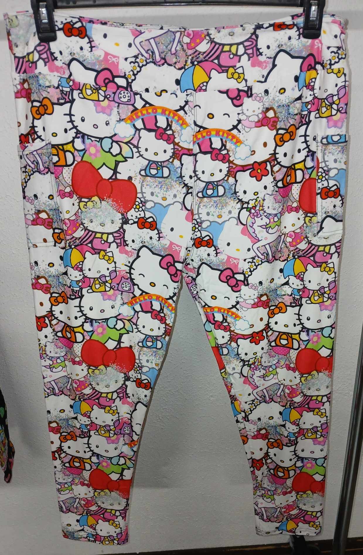 Hello Kitty Sparkle Full Length Legging Leggings w Pockets