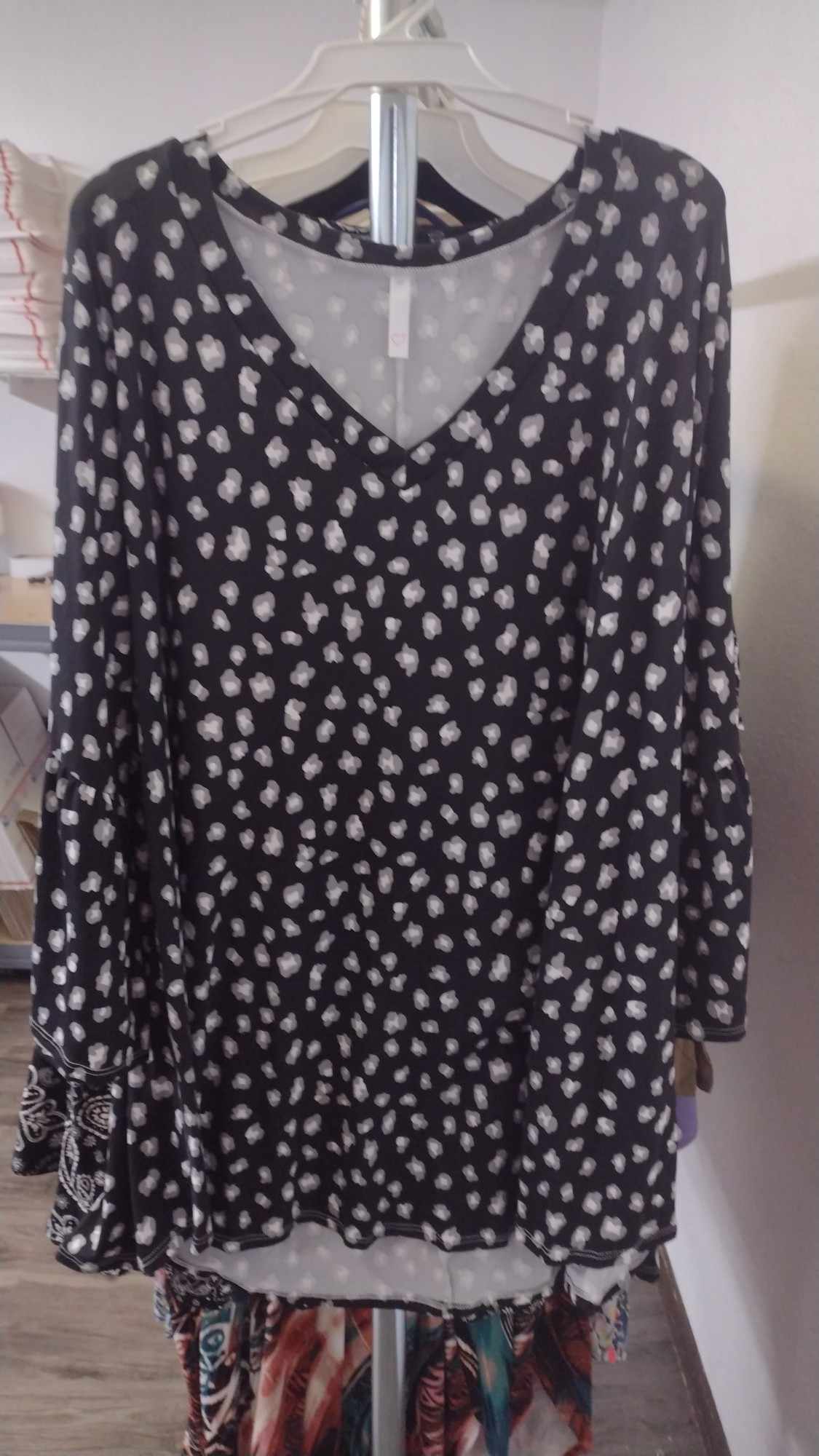 Black Gray Leopard V Neck Shirt Top