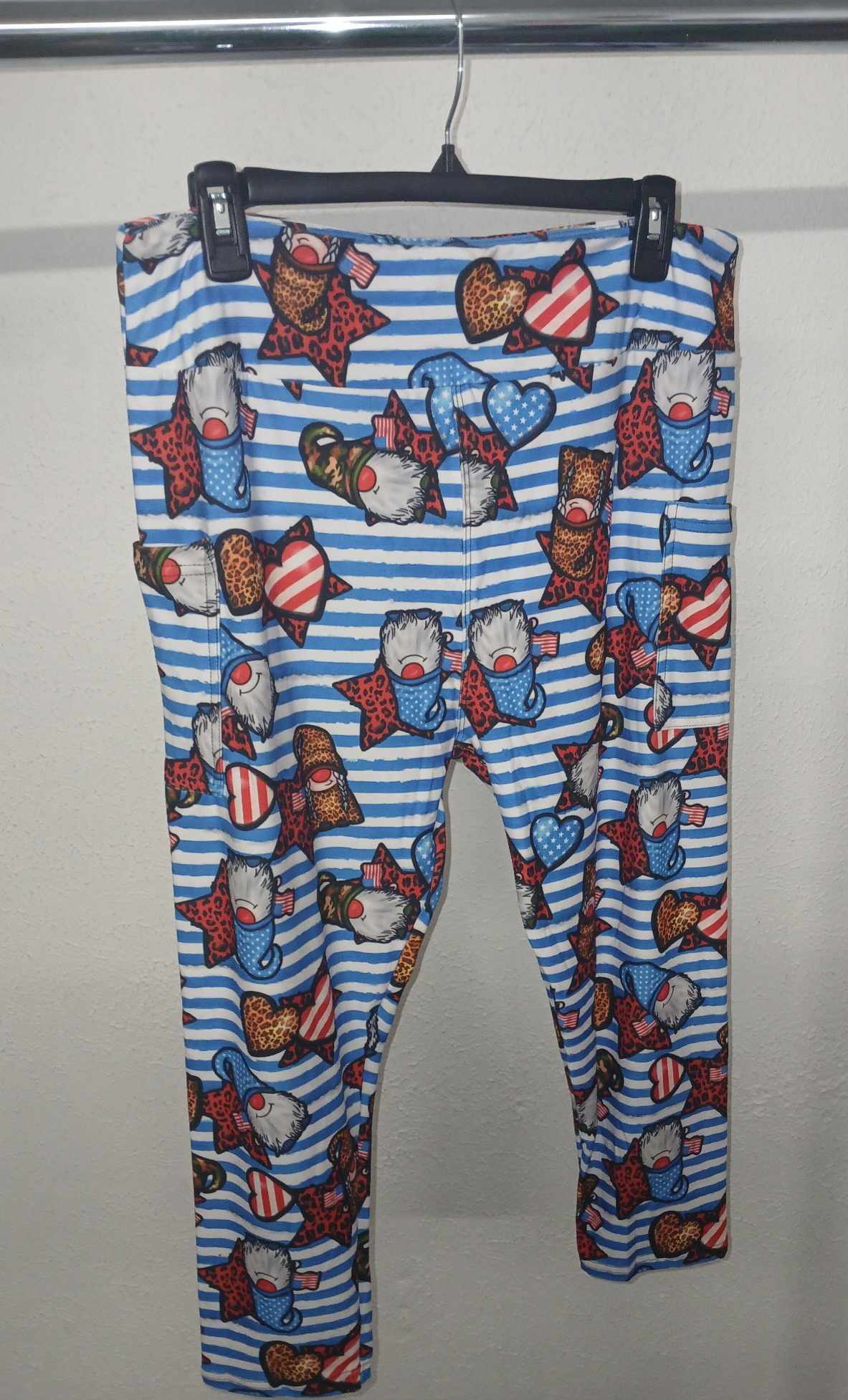 Independence Gnome Gnomes Capri Capris