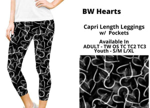 Black & White Heart Capri Capris w Pockets