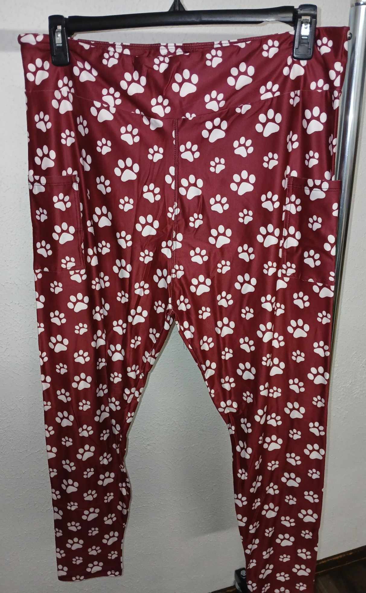 Burgundy White Paw Paws Full Length Leggings