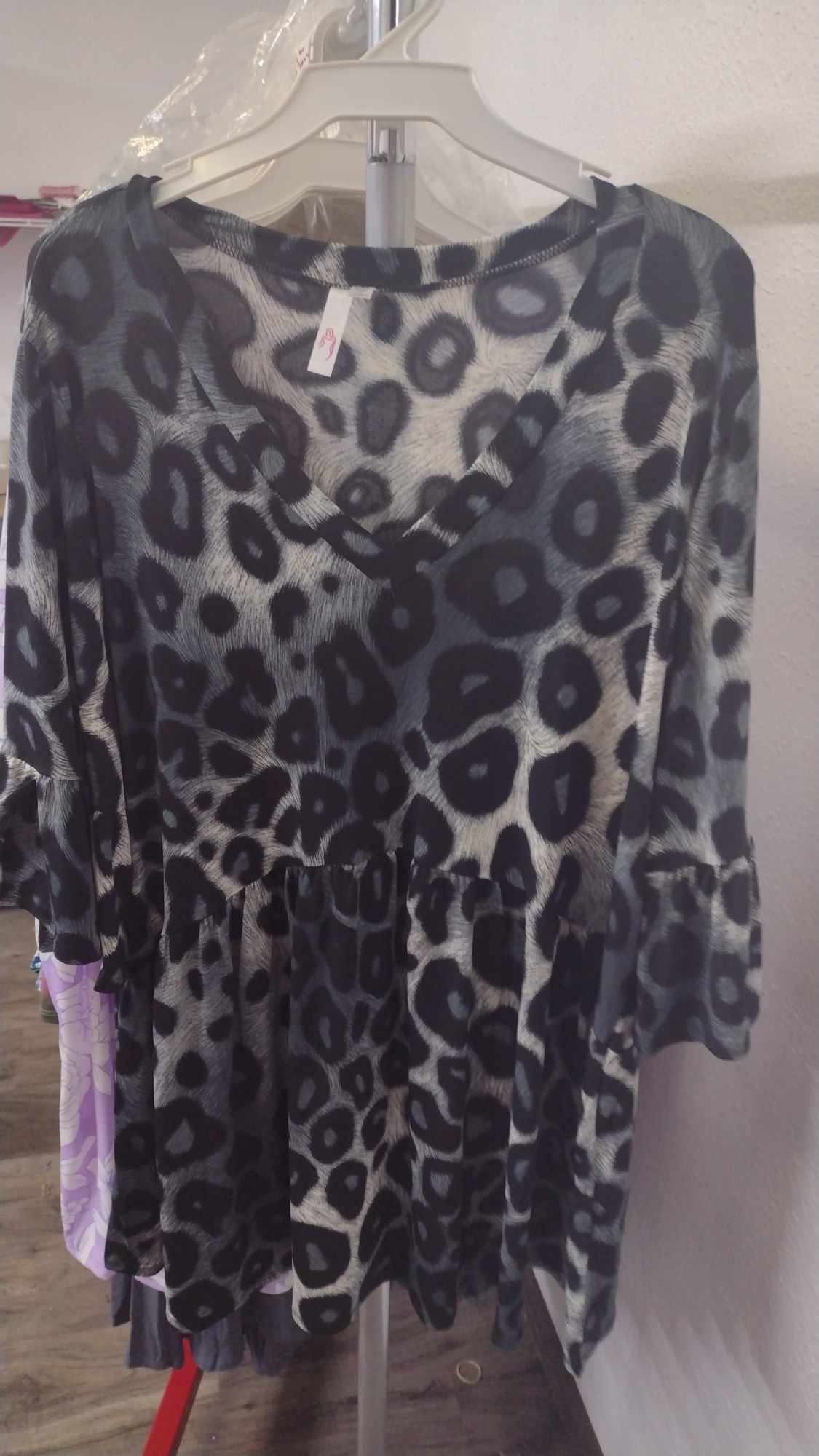 Gray Black Leopard Shirt Top V Neck