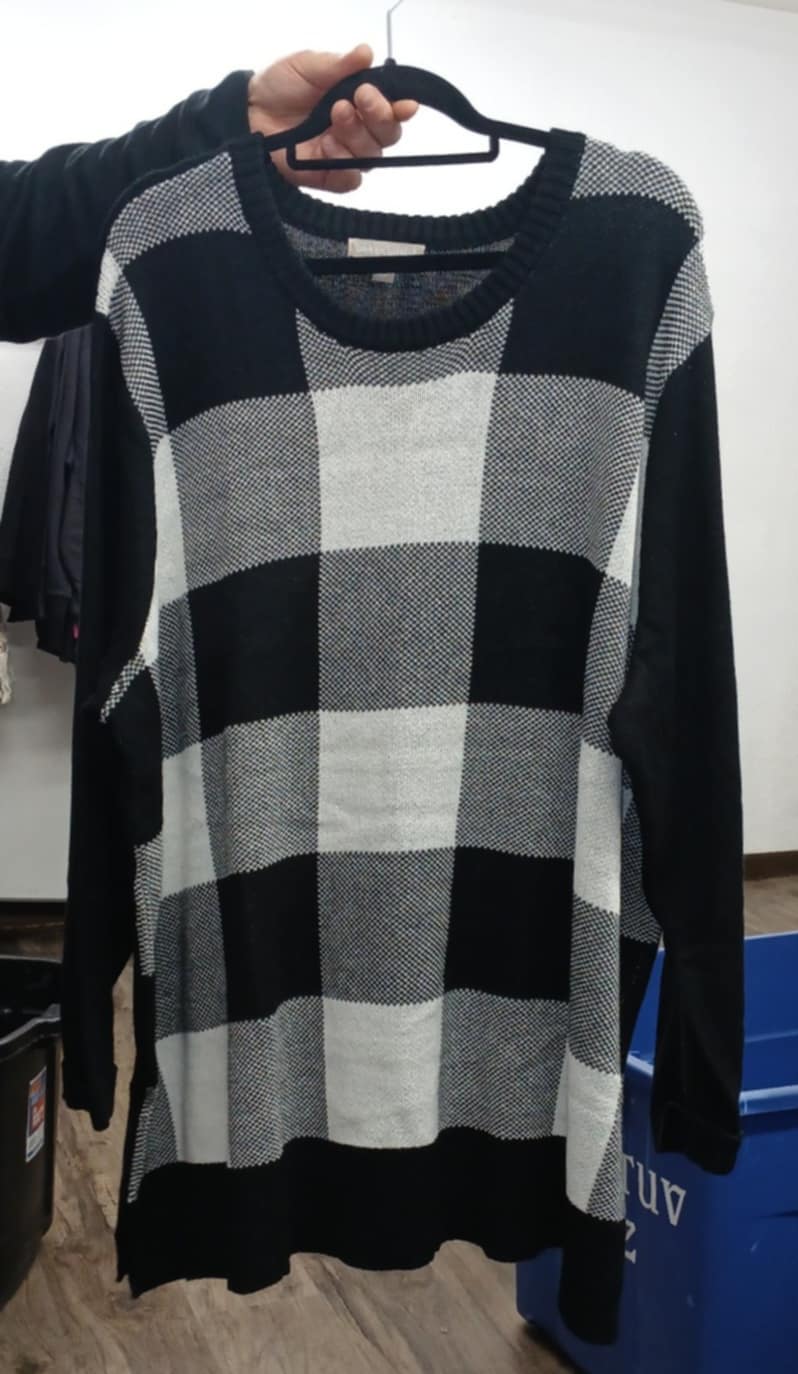 Black & White Plaid Sweater Shirt Top