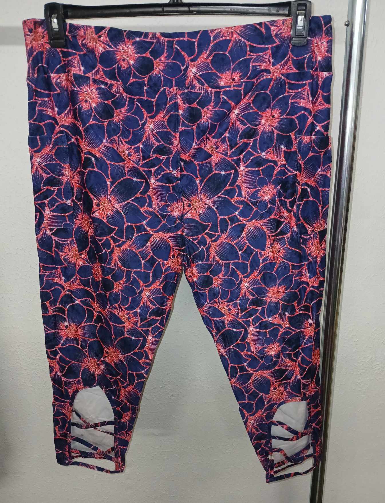 Blue Pink Glitter hibiscus Criss Cross Back Capri Capris