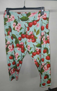 Cherry Blossom Capri Capris w Pockets