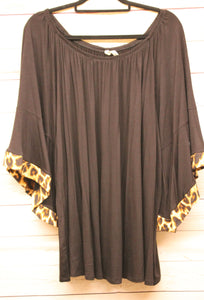 PSFU Black Top w Leopard Trim on Big Bell Sleeves